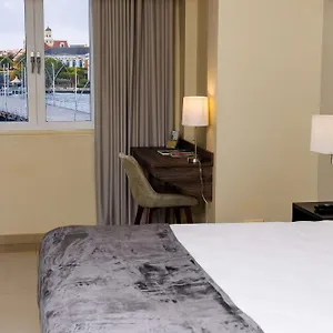 Hotel Brion Bw Signature Collection, Willemstad